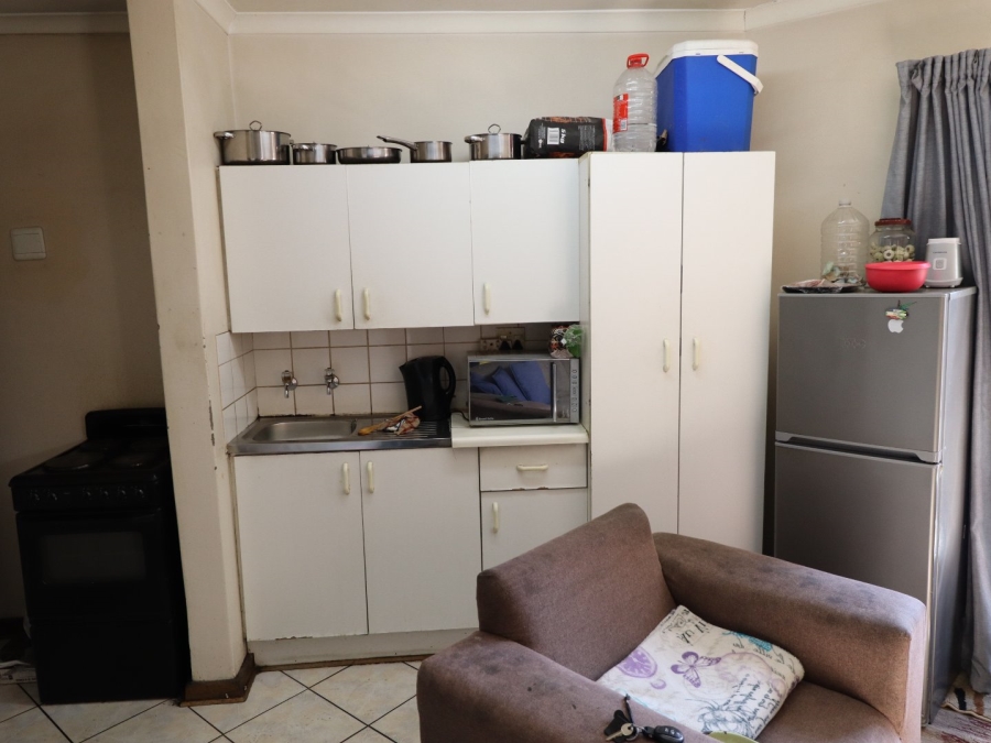 1 Bedroom Property for Sale in Willows Free State